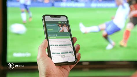 rezultati mobile fudbal|Rezultati: HNL, Liga Prvaka, nogomet, rezultati uživo, livescore.